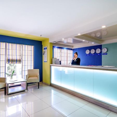 Raziotel Kryvyj Rih Esterno foto