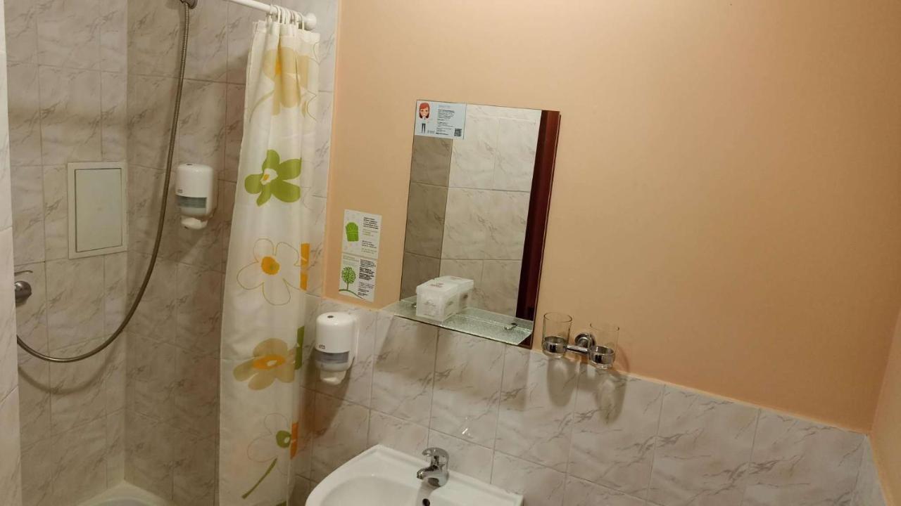 Raziotel Kryvyj Rih Esterno foto