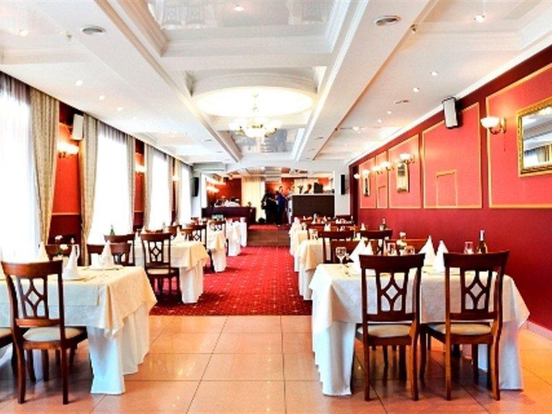 Raziotel Kryvyj Rih Esterno foto