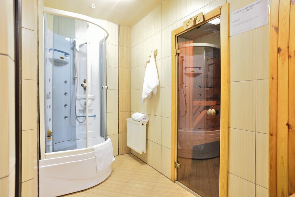 Raziotel Kryvyj Rih Esterno foto