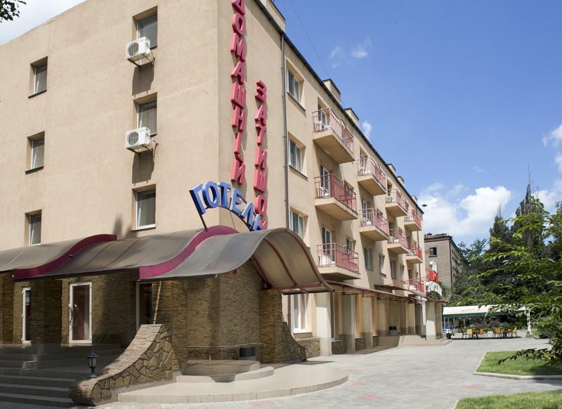 Raziotel Kryvyj Rih Esterno foto